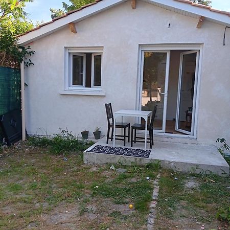 Studio Maisonette Eysines Extérieur photo